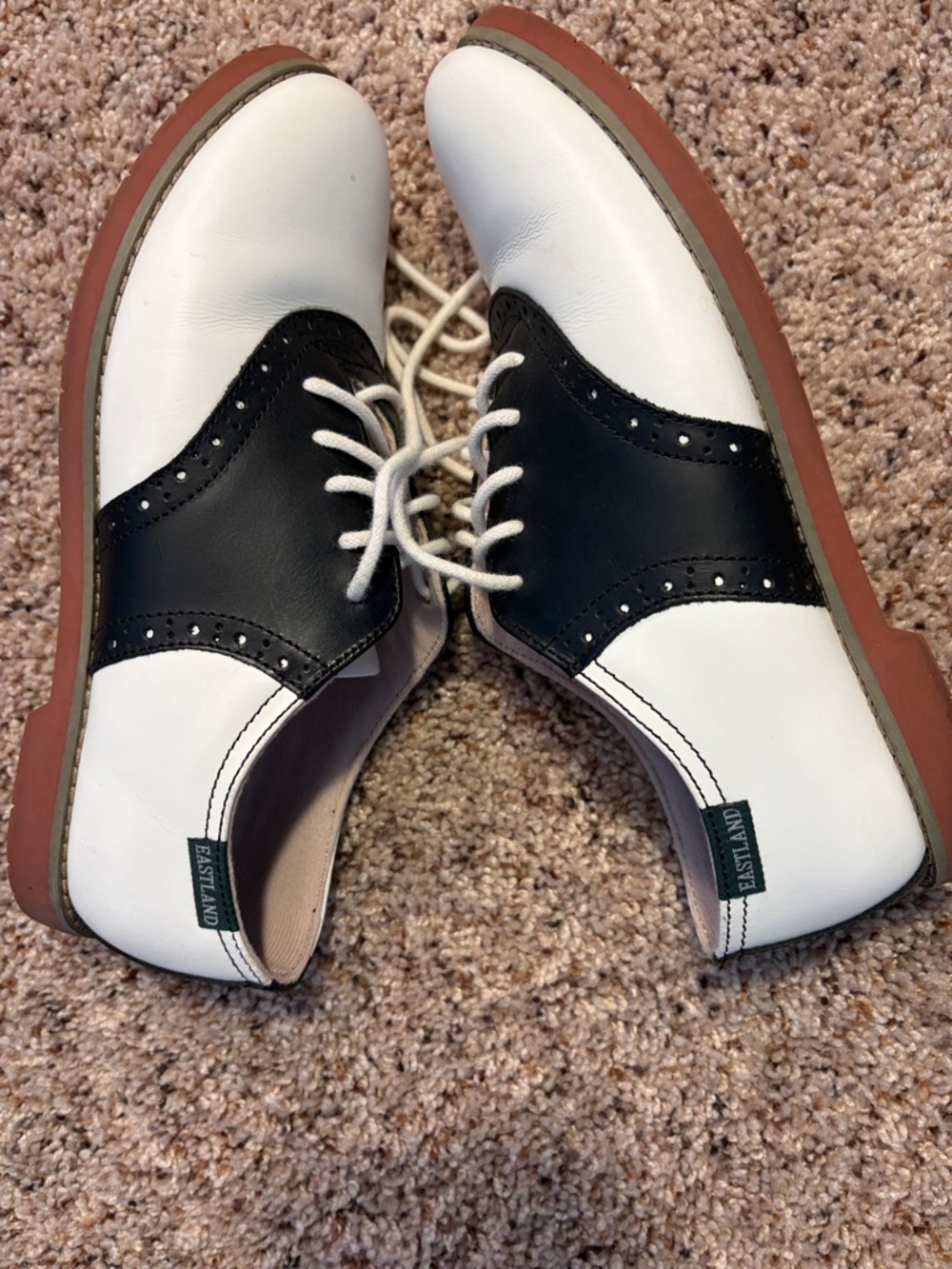 Saddle Oxfords Vintage Black and White - Picture 6 of 8